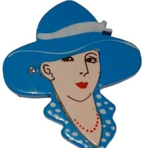 33 High tea blue lady brooch