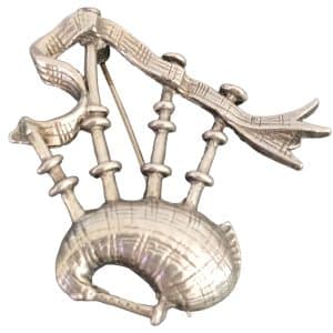 21 Scottish Bagpipes brooch
