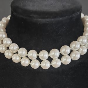 Double Pearl Choker