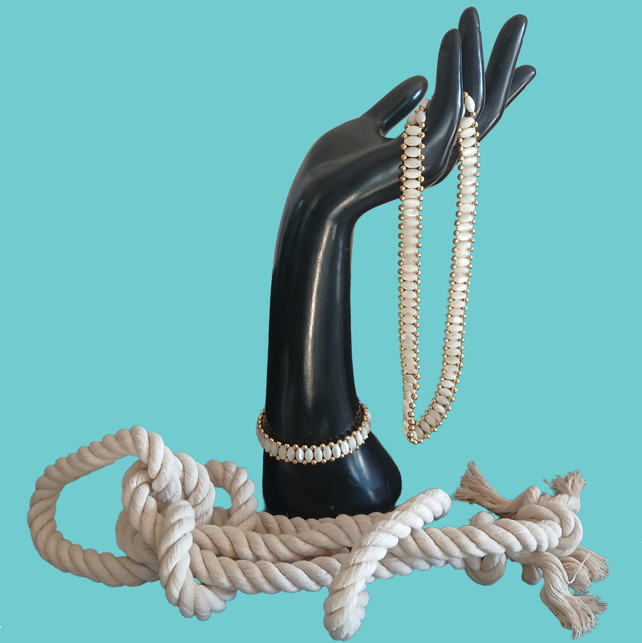 Beachie Vintage Mother of Pearl Set